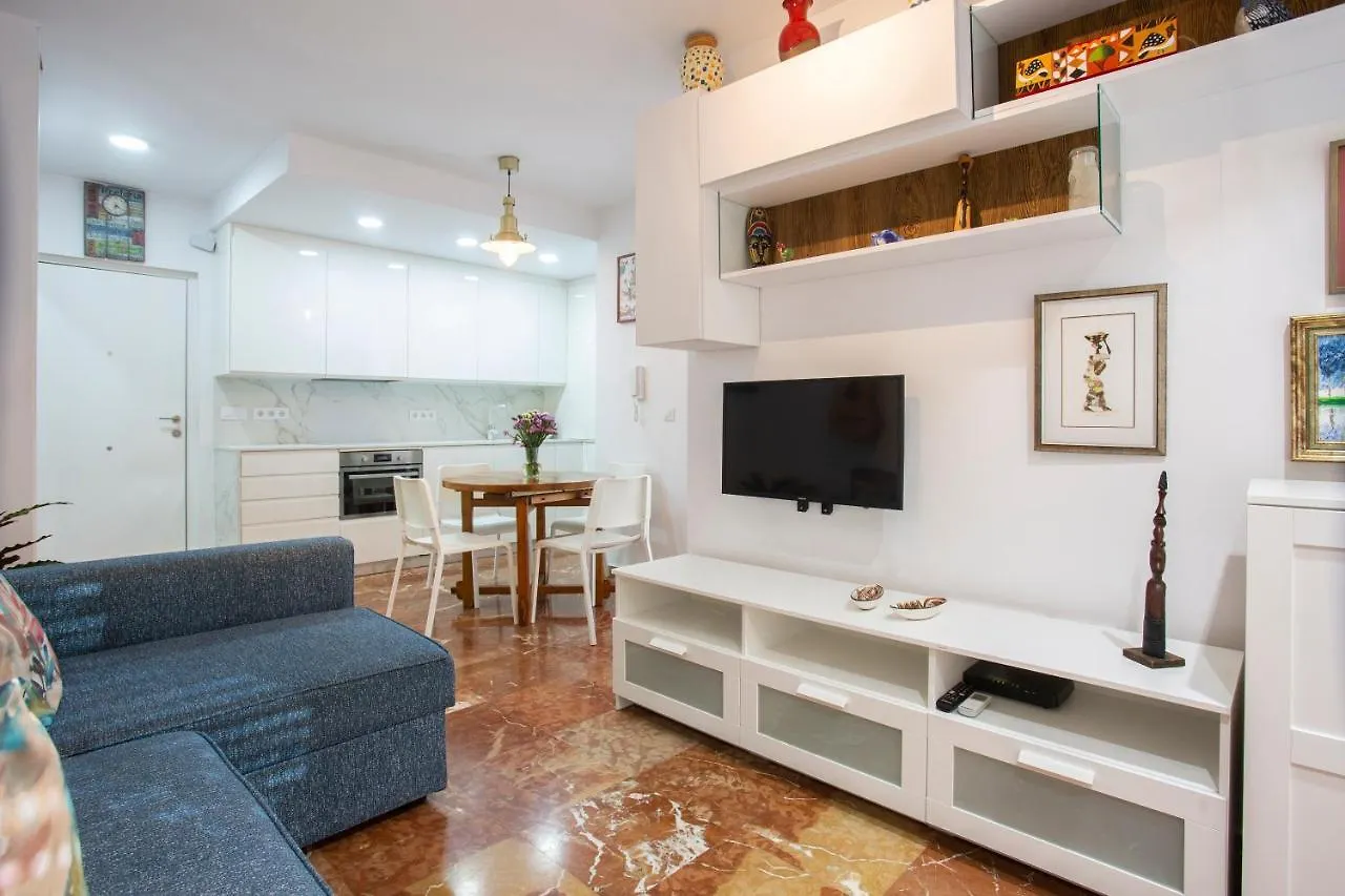 Borbolla Sevilla Urban - Parking Apartment
